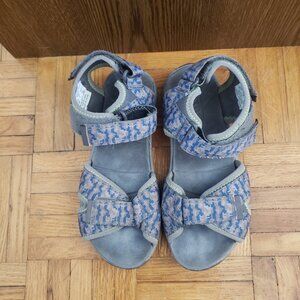 Kid's Boy's Merrell Sandals Size 2